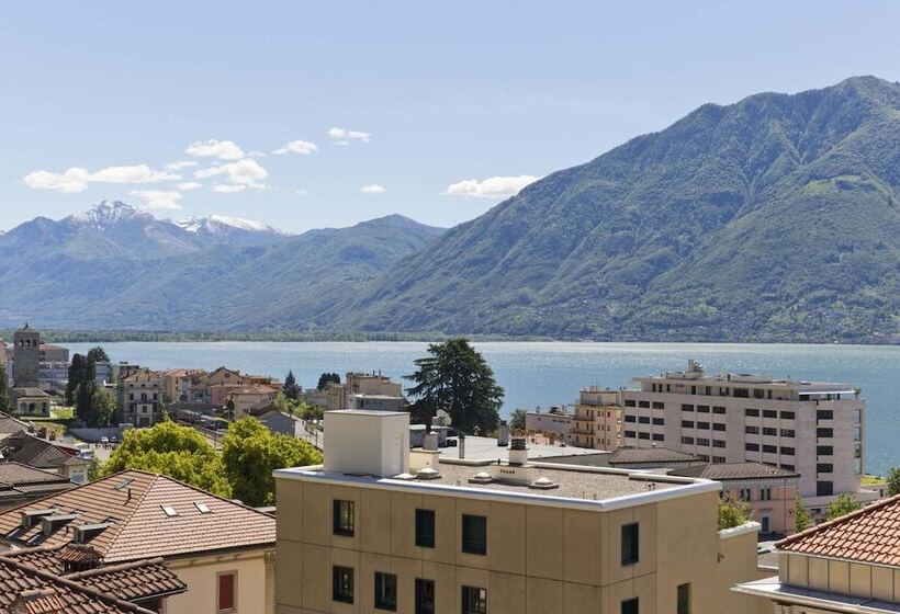 اتاق استاندارد با بالکن, Muralto