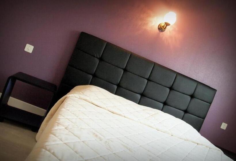اتاق استاندارد, Hôtel Le Rohu