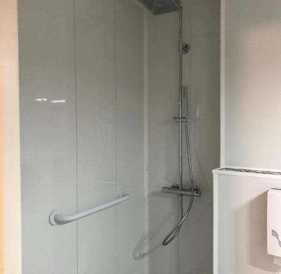 اتاق استاندارد, Hôtel Le Rohu