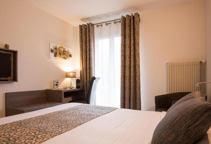 이그제큐티브 룸, Logis Hotel Le Petit Casset
