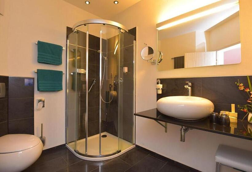 Номер Стандарт, Altstadthotel An Der Werra