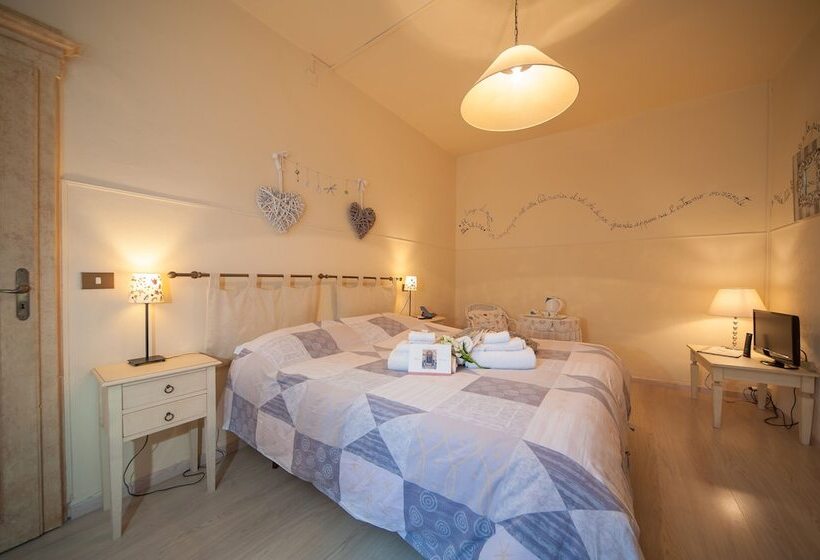 标准间, Albergo Etruria