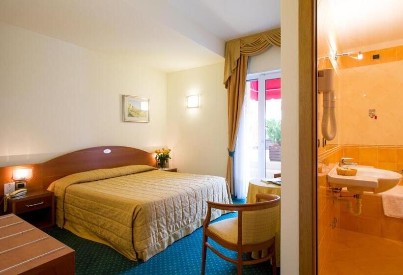 Номер Комфорт, Capri Bardolino 3s