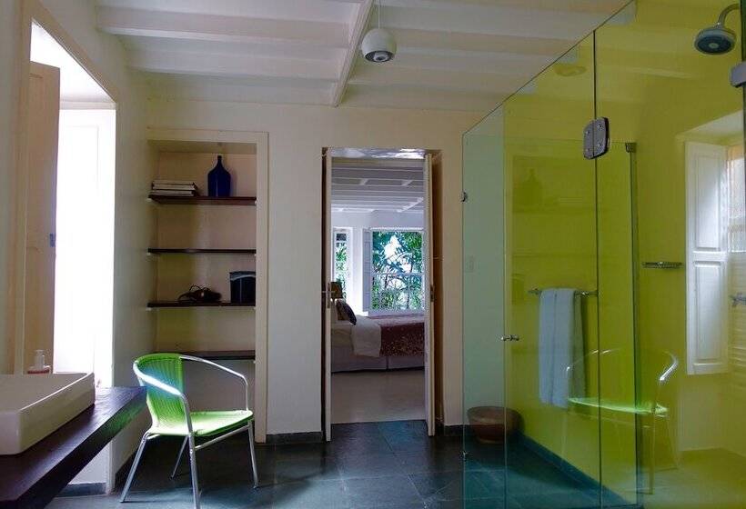 Suíte Deluxe, Casa Amarelo Par Robert Le Héros