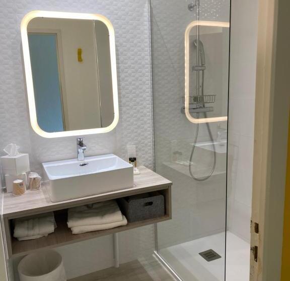 Номер Стандарт Трехместный, Hôtel Saint Clair, Côté Plage