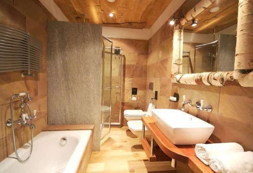 اتاق استاندارد, Relais Del Nazionale