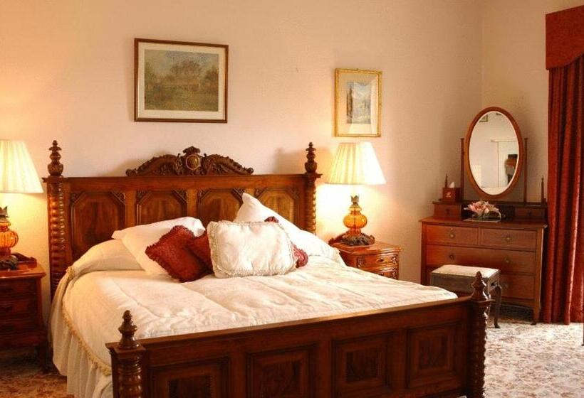 اتاق لوکس, Castle Grove Country House