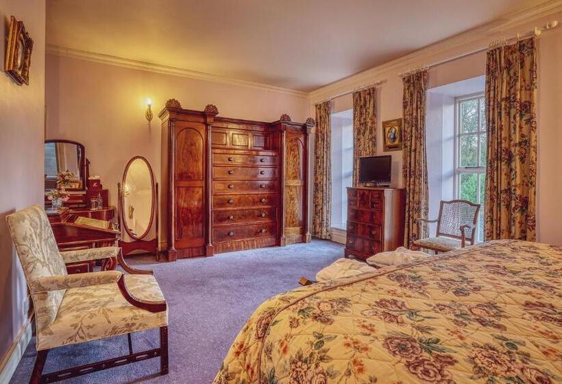 اتاق لوکس, Castle Grove Country House