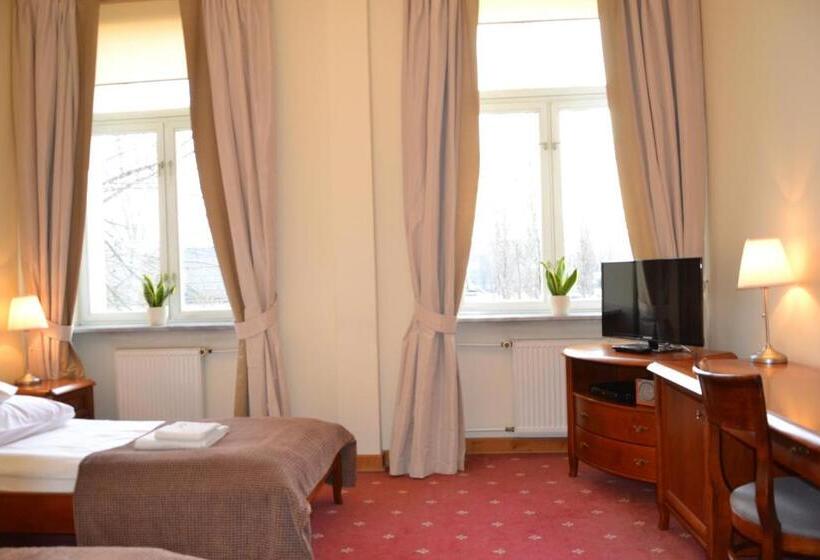 Quarto Estandar, łazienkowski