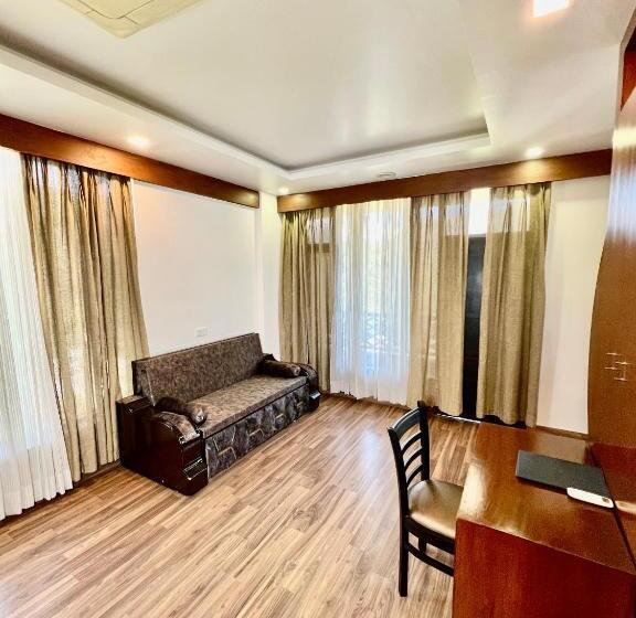 اتاق سوپریور, Sea Hawk Hill Resort A Luxury Boutique Resort, 20 Km From Nainital