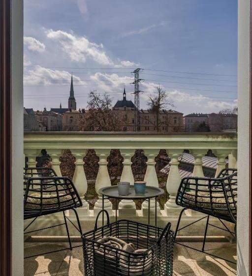 带阳台的豪华间, Riverside Hotel Plzeň