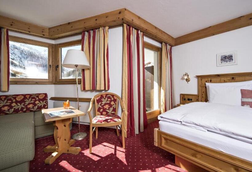 اتاق استاندارد با بالکن, Chalet Silvretta Hotel & Spa
