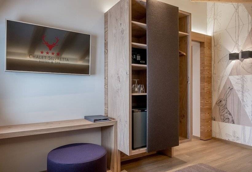 سوئیت با بالکن, Chalet Silvretta Hotel & Spa