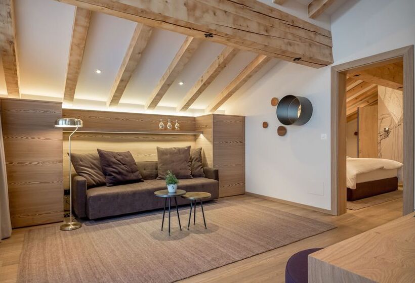 سوئیت با بالکن, Chalet Silvretta Hotel & Spa