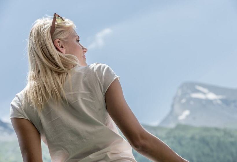 سوئیت با بالکن, Chalet Silvretta Hotel & Spa