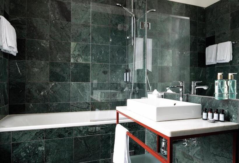 Номер Deluxe, Elite Grand Hotel Gävle