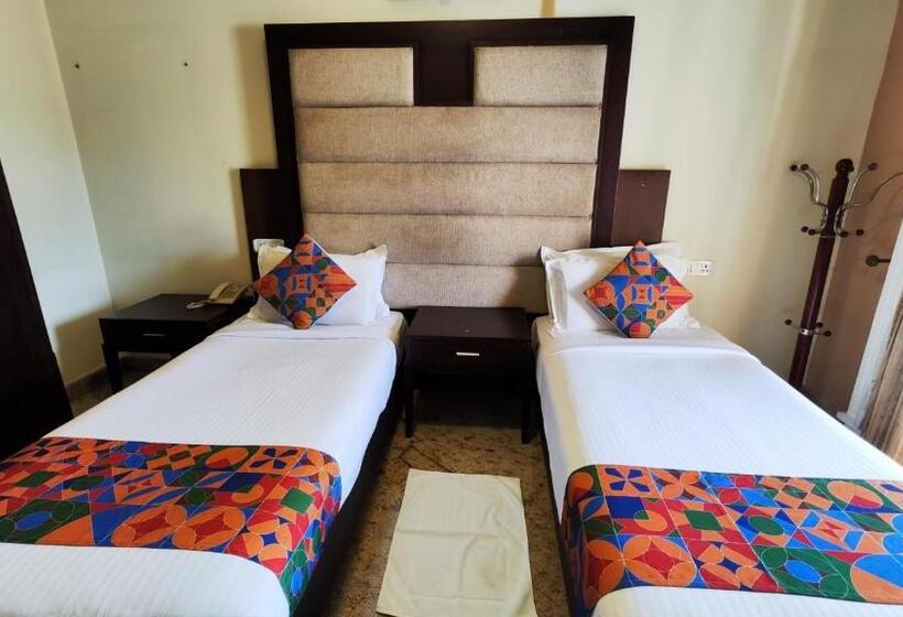اتاق اکونومی, Crystal Paark Inn By Blu Orchid Groups