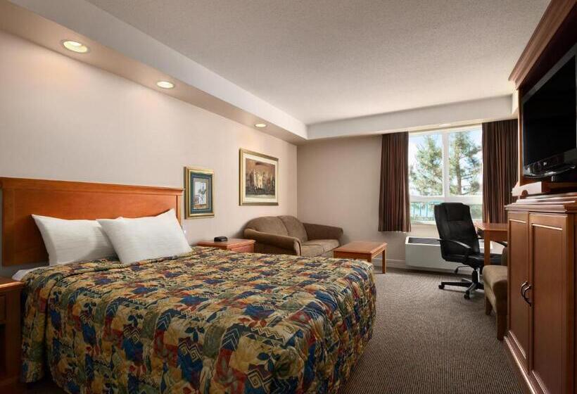 Номер Стандарт Адаптированный для Инвалидов, Travelodge By Wyndham Spruce Grove