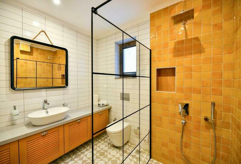 اتاق استاندارد با چشم‌انداز باغ, Bliss Loft