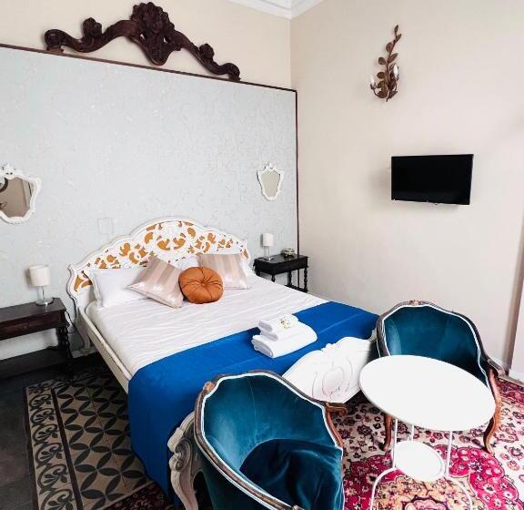 Standard room with outdoor bath, Sofia Katane Suites