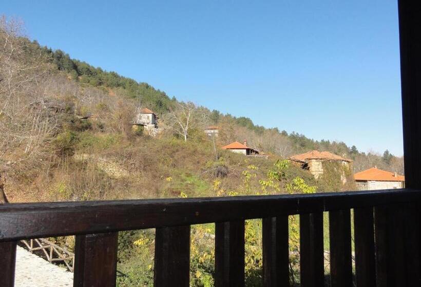 Номер Стандарт, Sintrivanis Mountain
