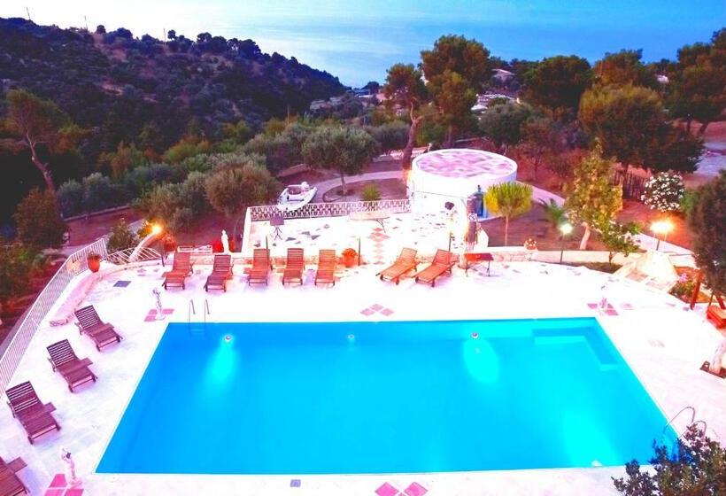 ویلای یک اتاق خوابه با استخر شنا, Villa Agnanti Boutique