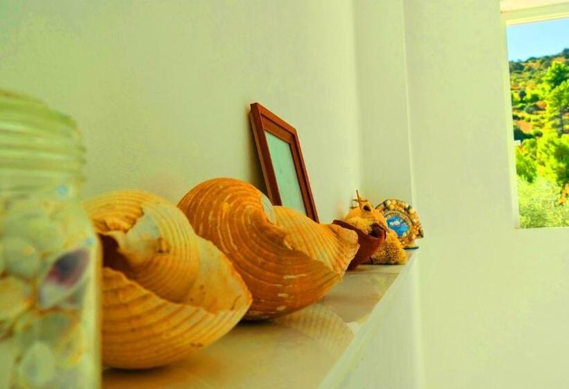 ویلای یک اتاق خوابه با استخر شنا, Villa Agnanti Boutique