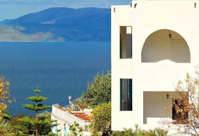 ویلای یک اتاق خوابه با استخر شنا, Villa Agnanti Boutique