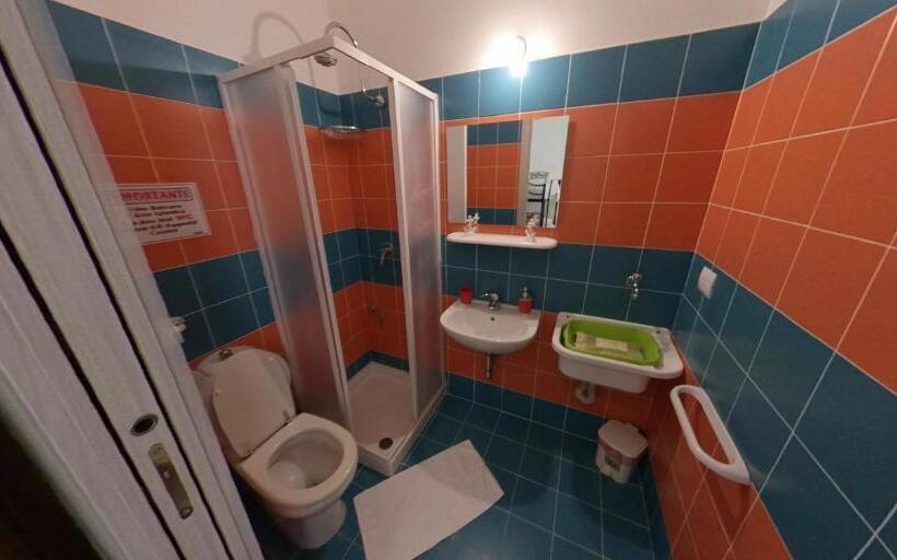 استودیوی استاندارد, Stella Maris Marzamemi Apartments
