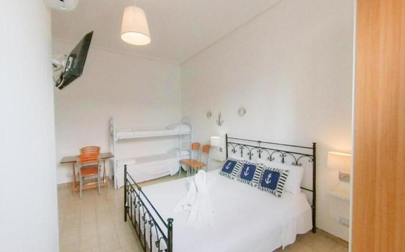 استودیو خانوادگی, Stella Maris Marzamemi Apartments