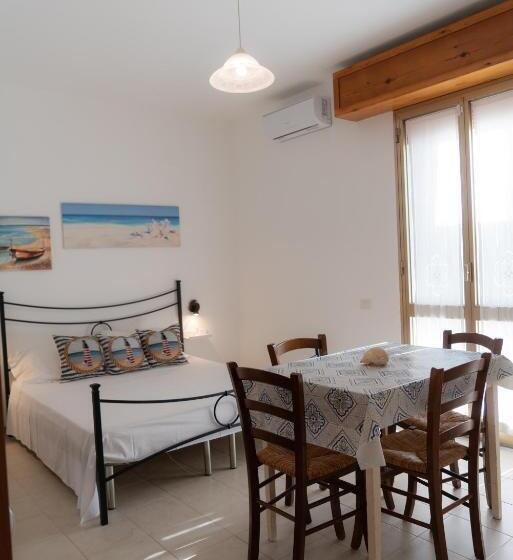 استودیو استاندارد با تراس, Stella Maris Marzamemi Apartments