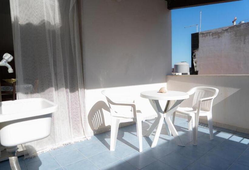 استودیو استاندارد با تراس, Stella Maris Marzamemi Apartments
