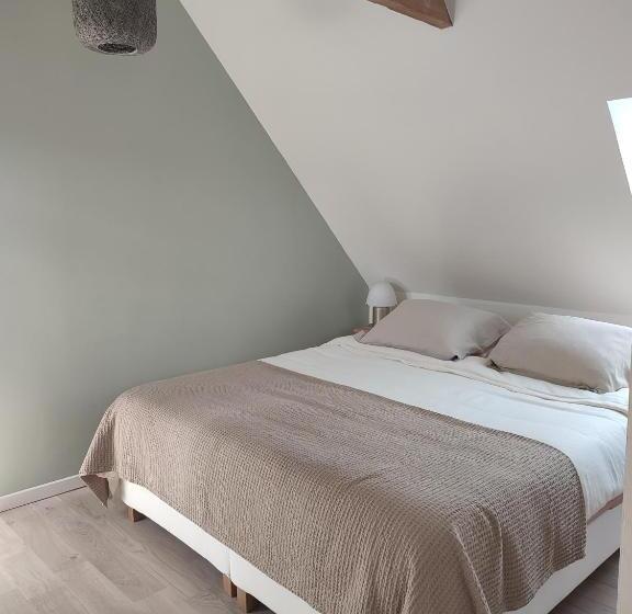 اتاق استاندارد, Chambres Et Tables D Hôtes Cornec