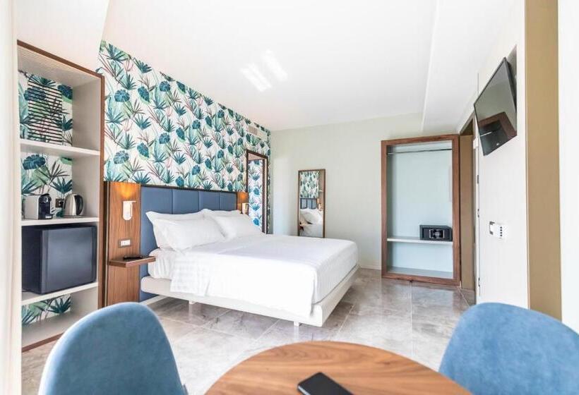 スーペリアールーム, Solmaris Tropea Rooms & Suites