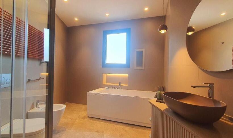 キングサイズベッドのスタンダードルーム, Solmaris Tropea Rooms & Suites