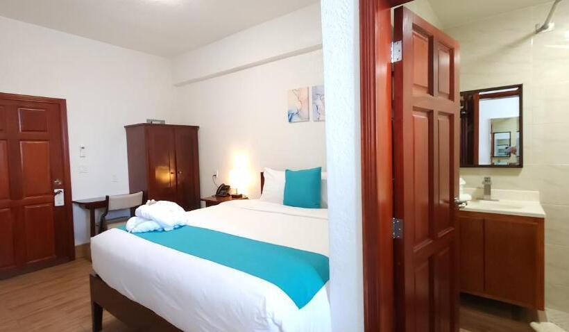 اتاق لوکس با تخت بزرگ, Voyager Sun & Reef