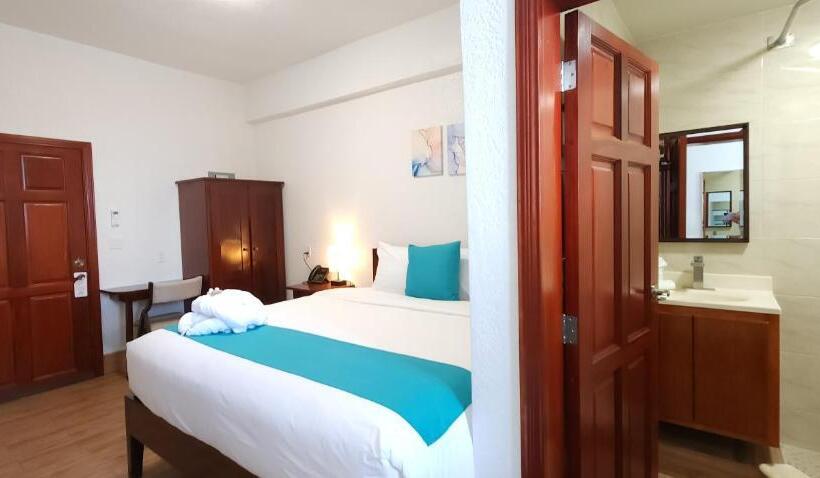 اتاق لوکس با تخت بزرگ, Voyager Sun & Reef