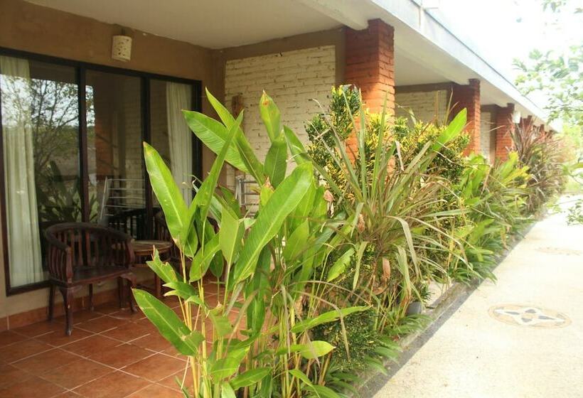 اتاق استاندارد با چشم‌انداز باغ, Balangan Garden Bungalow By Gaing Mas Group