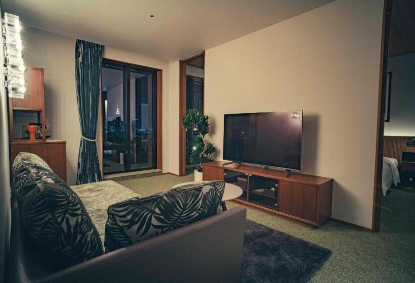 Quarto Deluxe Vista Cidade, The Aoyama Grand