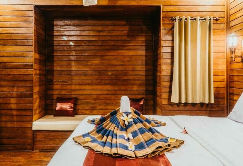 Kertre Néző Standard Bungalow, Taman Tirta Villas Lembongan