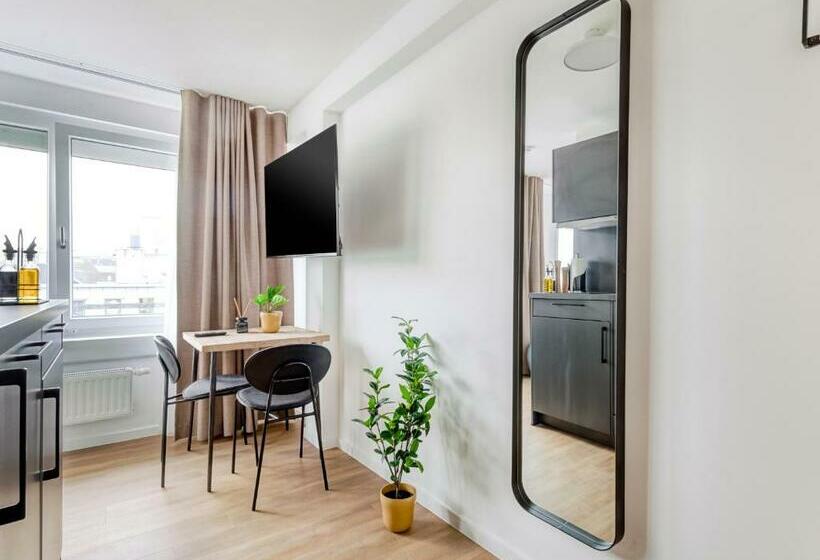 Люкс, Limehome Essen Kettwiger Straße