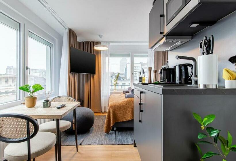 Люкс, Limehome Essen Kettwiger Straße