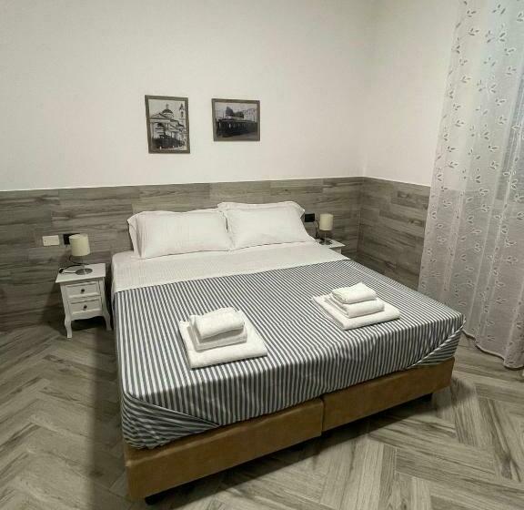 اتاق لوکس, Holiday Rooms Rho