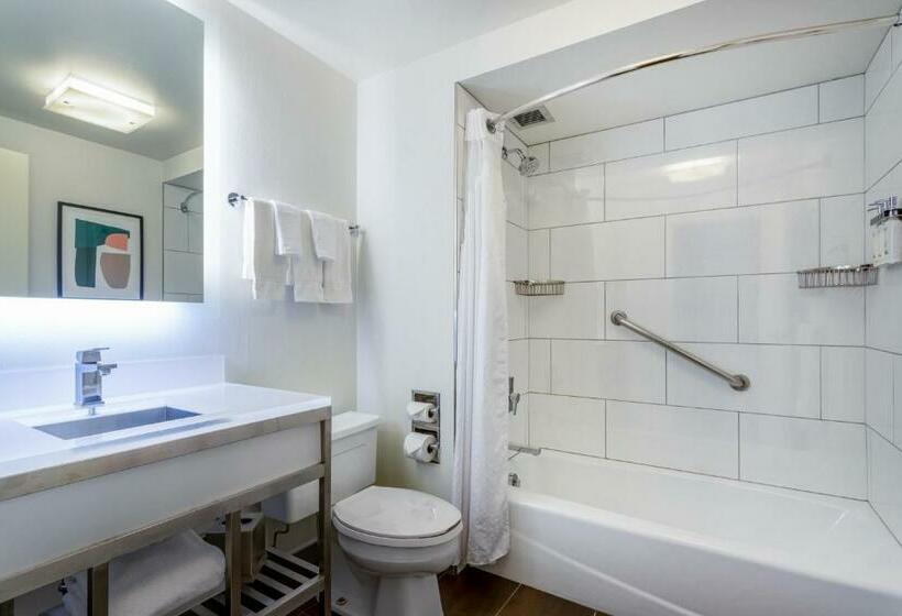 اتاق پرمیوم, Holiday Inn   Chicago Dwtn   The Mart, An Ihg