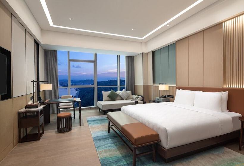 اتاق استاندارد با تخت دوبل, Hualuxe Yibin, An Ihg