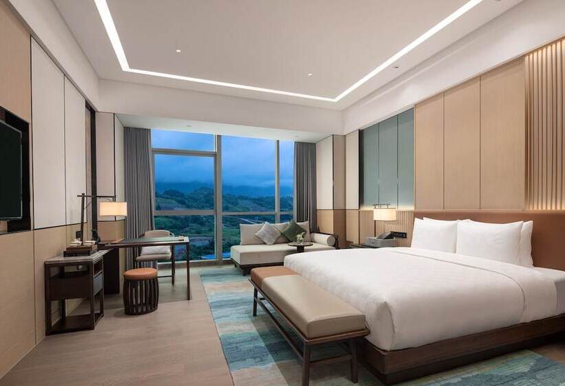 اتاق استاندارد با تخت دوبل, Hualuxe Yibin, An Ihg