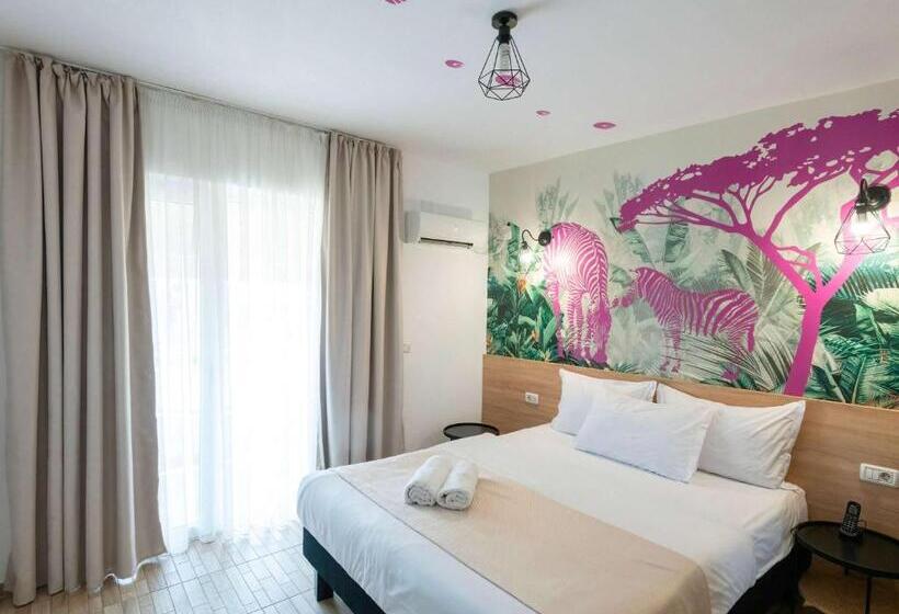 سوییت سوپریور, Ibis Styles Venus