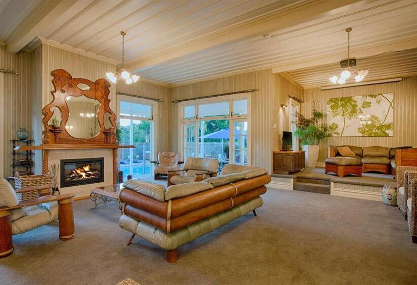 스탠다드 룸 퀸사이즈 침대, Warkworth Lodge