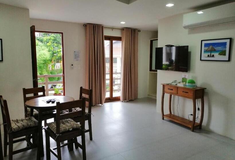 Семейный Номер, Nirvana Resort Puerto Galera