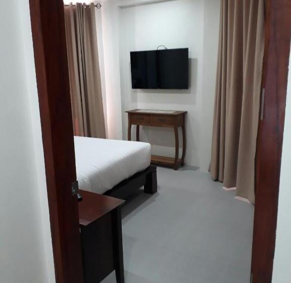 Семейный Номер, Nirvana Resort Puerto Galera